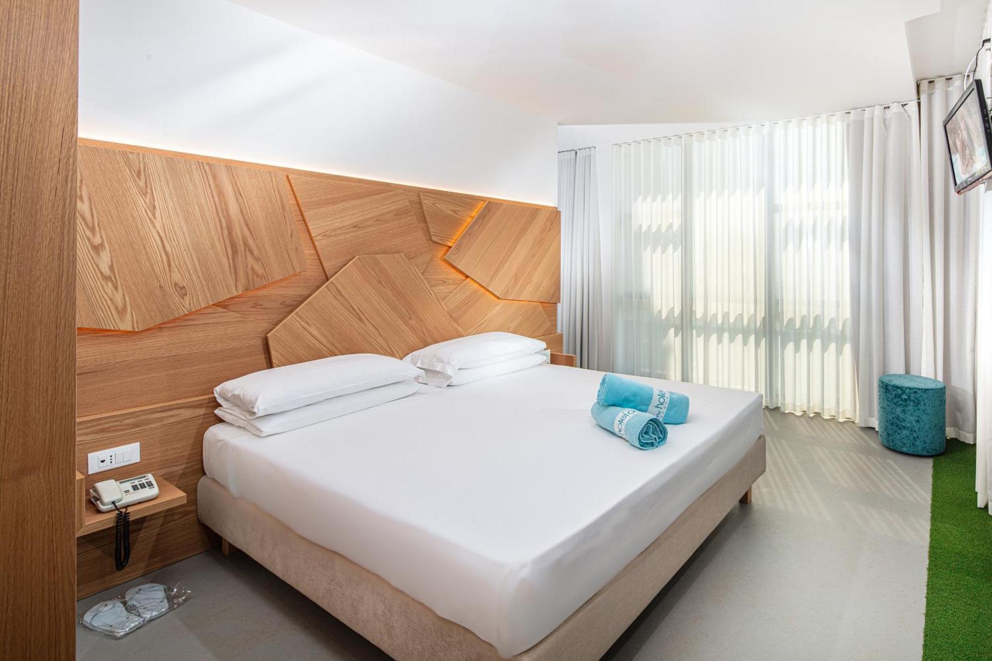 Hotel Atlantic Lignano Sabbiadoro Ngoại thất bức ảnh